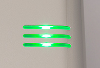 灯亮系统根据所选功能和操作状态而变化。